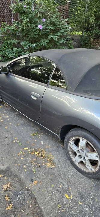 2004 Mitsubishi Eclipse 3rd Gen - Image 3 of 6