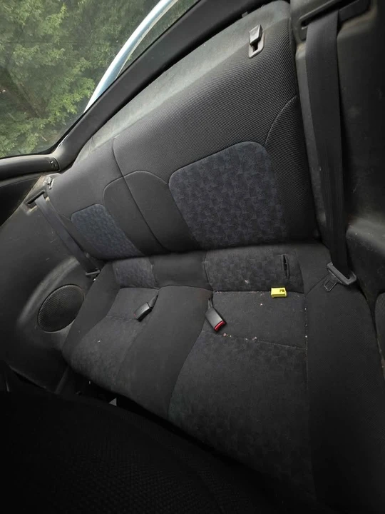 2004 Mitsubishi Eclipse 3rd Gen - Image 4 of 6