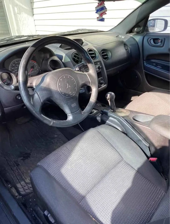 2004 Mitsubishi Eclipse 3rd Gen - Image 3 of 7