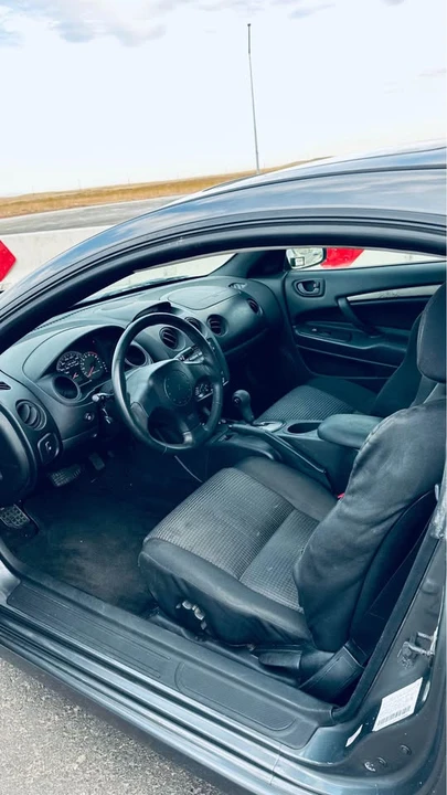 2004 Mitsubishi Eclipse 3rd Gen - Image 9 of 16