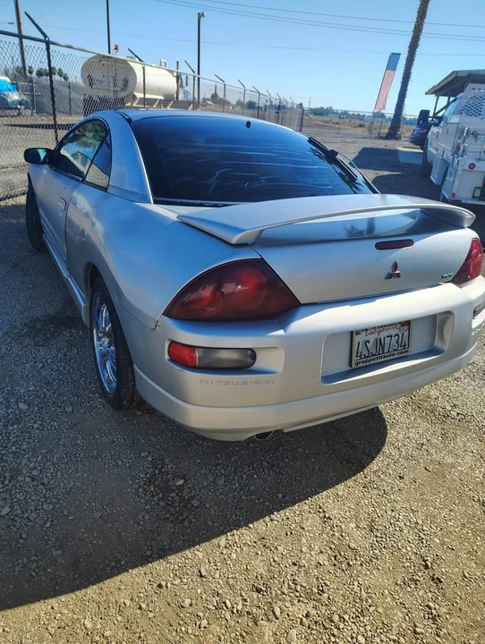 2004 Mitsubishi Eclipse 3rd Gen - Image 3 of 5