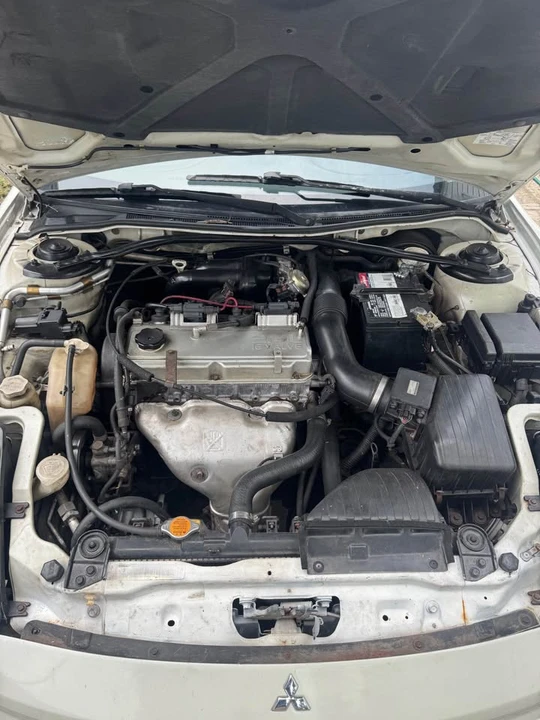 2004 Mitsubishi Eclipse 3rd Gen - Image 4 of 6