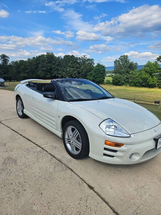 2004 Mitsubishi Eclipse 3rd Gen - Image 4 of 10