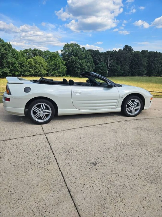2004 Mitsubishi Eclipse 3rd Gen - Image 5 of 10
