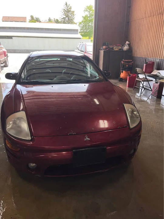 2004 Mitsubishi Eclipse 3rd Gen - Image 2 of 2