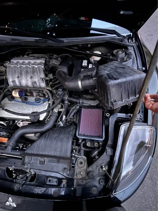 2004 Mitsubishi Eclipse 3rd Gen - Image 5 of 10