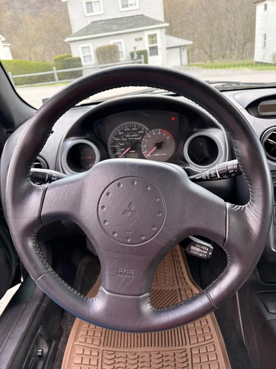2004 Mitsubishi Eclipse 3rd Gen - Image 5 of 9