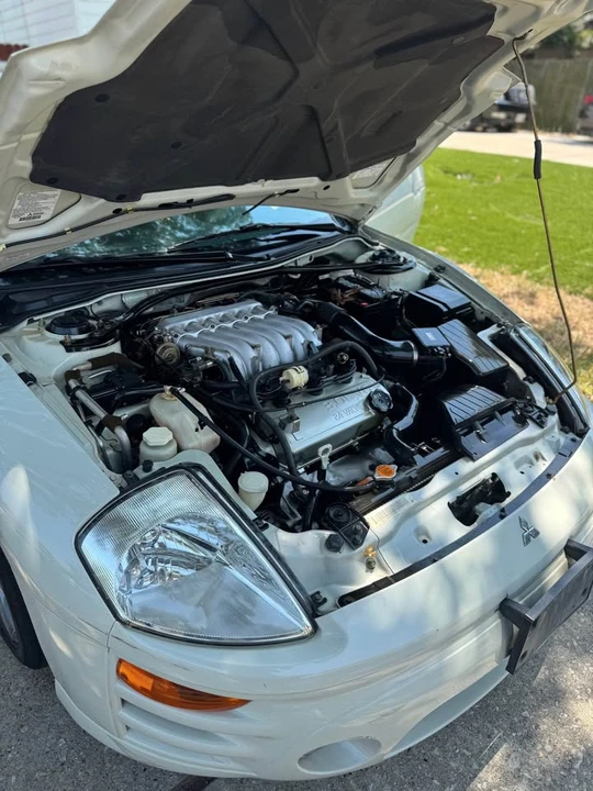 2004 Mitsubishi Eclipse 3rd Gen - Image 6 of 9