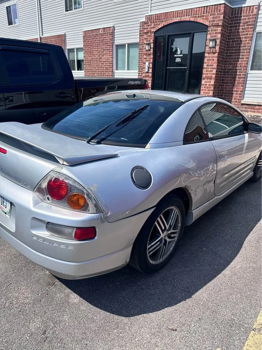 2004 Mitsubishi Eclipse 3rd Gen - Image 3 of 7