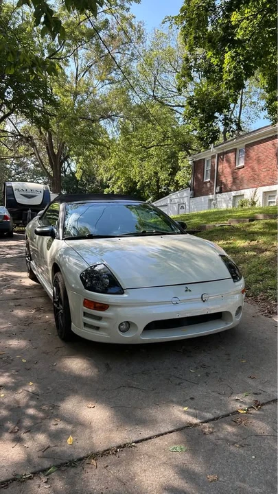 2004 Mitsubishi Eclipse 3rd Gen - Image 2 of 9