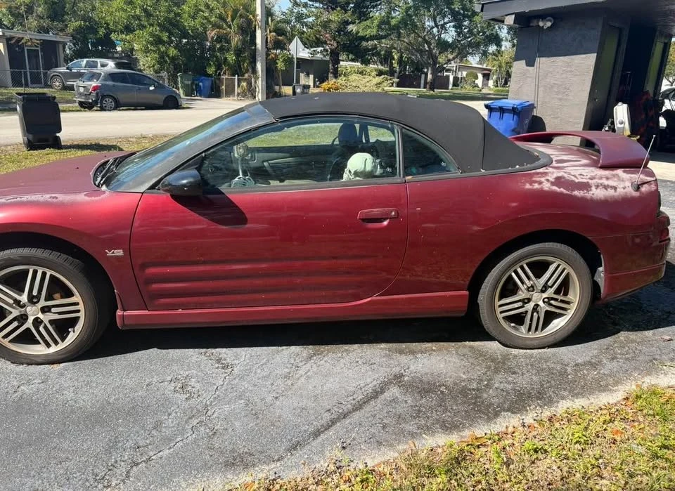 2004 Mitsubishi Eclipse 3rd Gen - Image 2 of 8