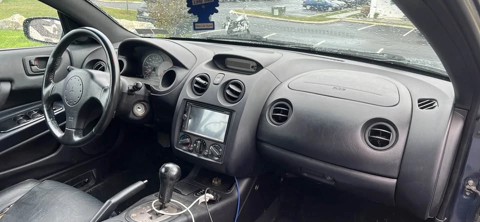 2004 Mitsubishi Eclipse 3rd Gen - Image 7 of 9