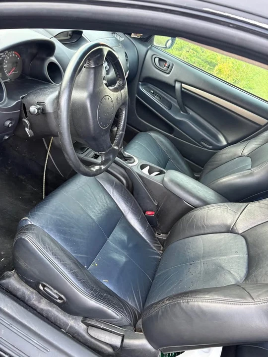2004 Mitsubishi Eclipse 3rd Gen - Image 3 of 7