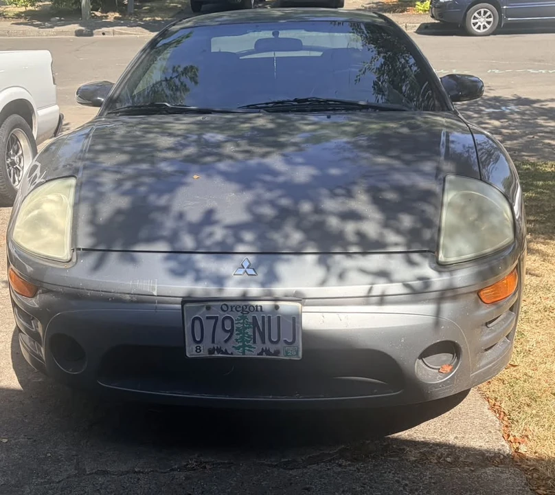 2004 Mitsubishi Eclipse 3rd Gen - Image 4 of 6