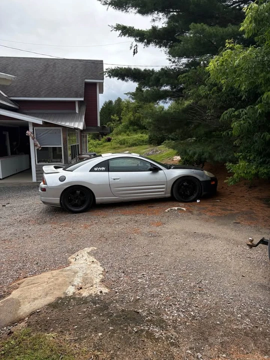 2004 Mitsubishi Eclipse 3rd Gen - Image 3 of 3