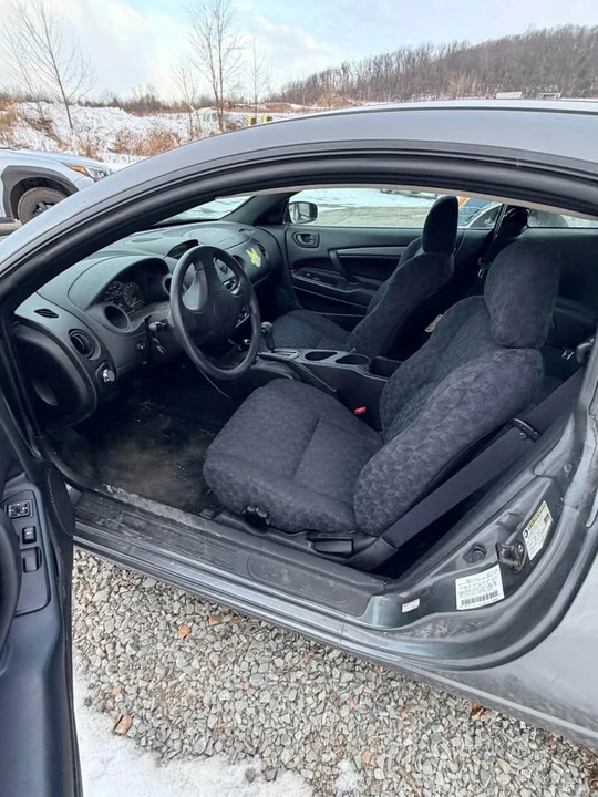 2004 Mitsubishi Eclipse 3rd Gen - Image 10 of 15