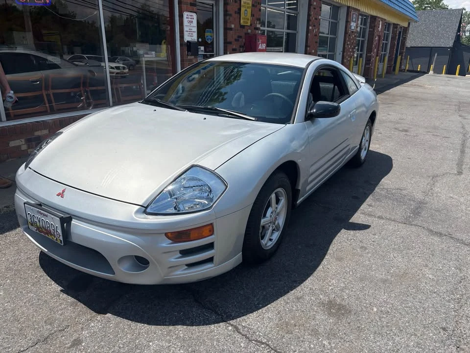 2004 Mitsubishi Eclipse 3rd Gen - Image 2 of 15