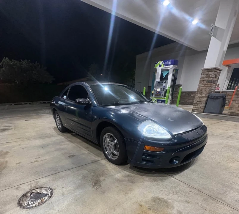 2004 Mitsubishi Eclipse 3rd Gen - Image 2 of 5