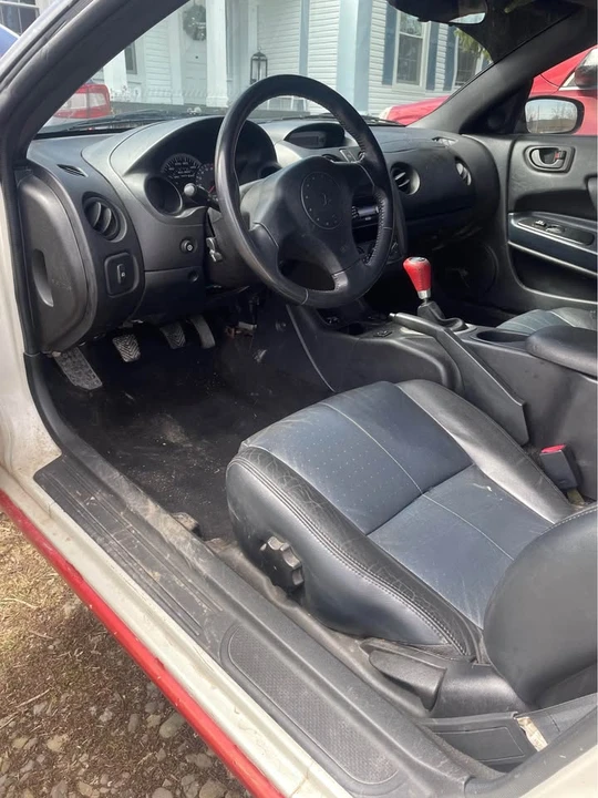 2004 Mitsubishi Eclipse 3rd Gen - Image 5 of 6