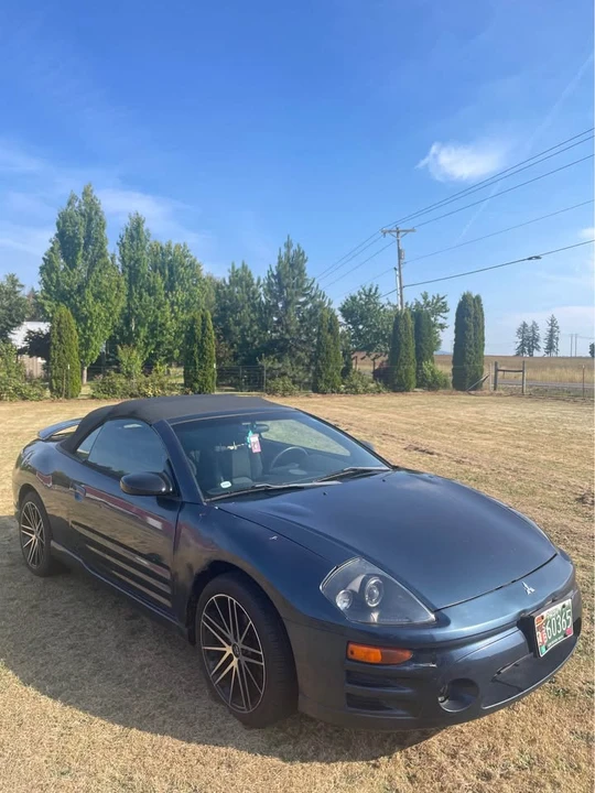 2004 Mitsubishi Eclipse 3rd Gen - Image 2 of 12