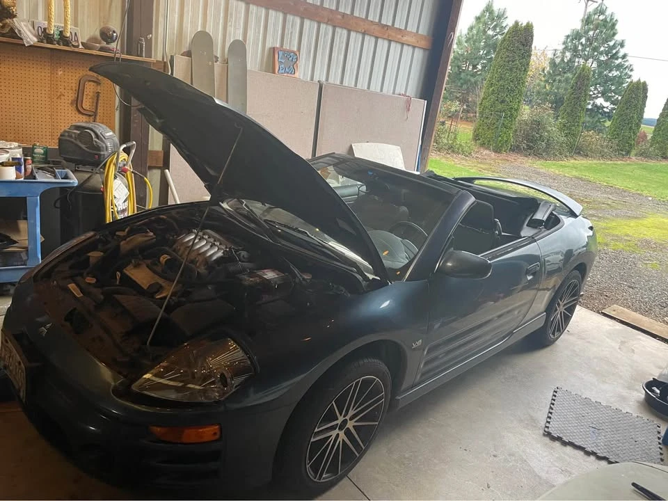 2004 Mitsubishi Eclipse 3rd Gen - Image 7 of 12