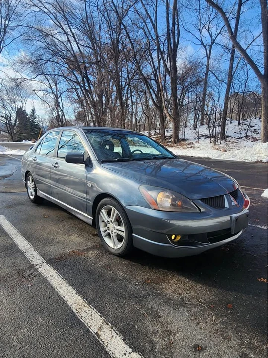 2004 Mitsubishi Lancer 8th Gen - Image 2 of 8