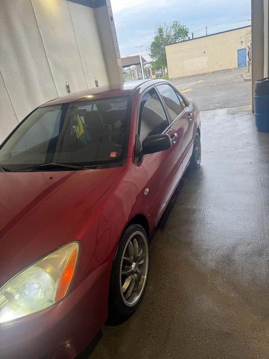 2004 Mitsubishi Lancer 8th Gen - Image 10 of 15