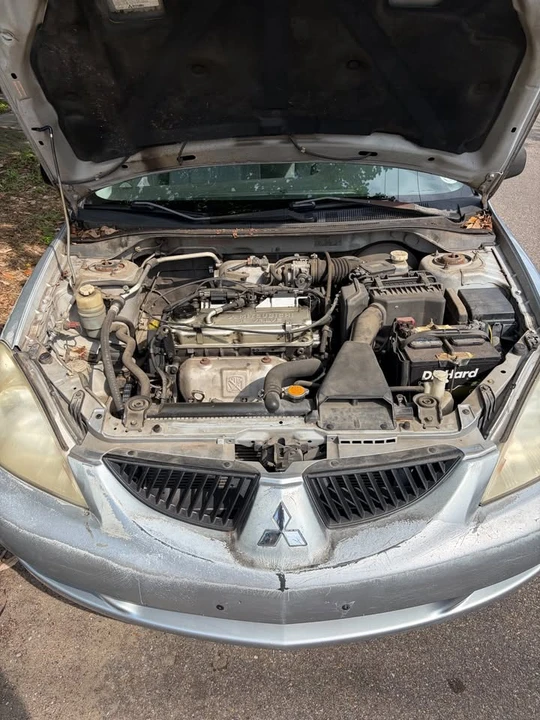 2004 Mitsubishi Lancer 8th Gen - Image 8 of 14