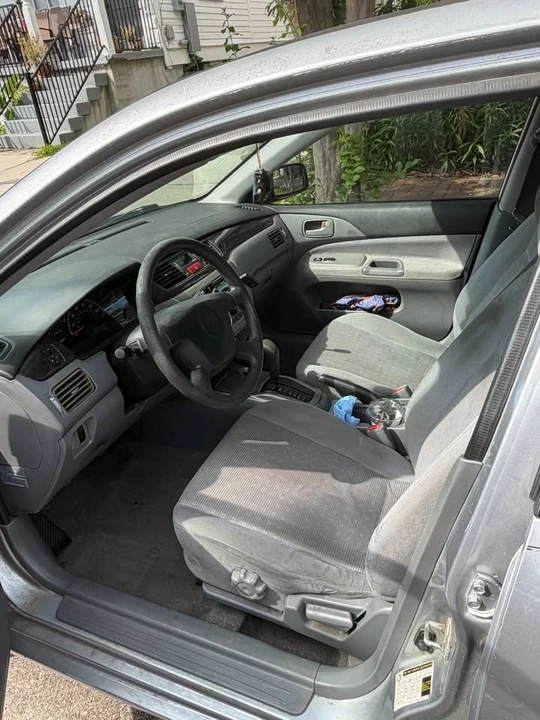 2004 Mitsubishi Lancer 8th Gen - Image 3 of 14