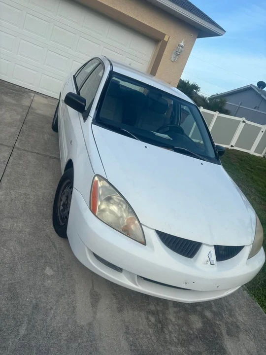 2004 Mitsubishi Lancer 8th Gen - Image 2 of 2