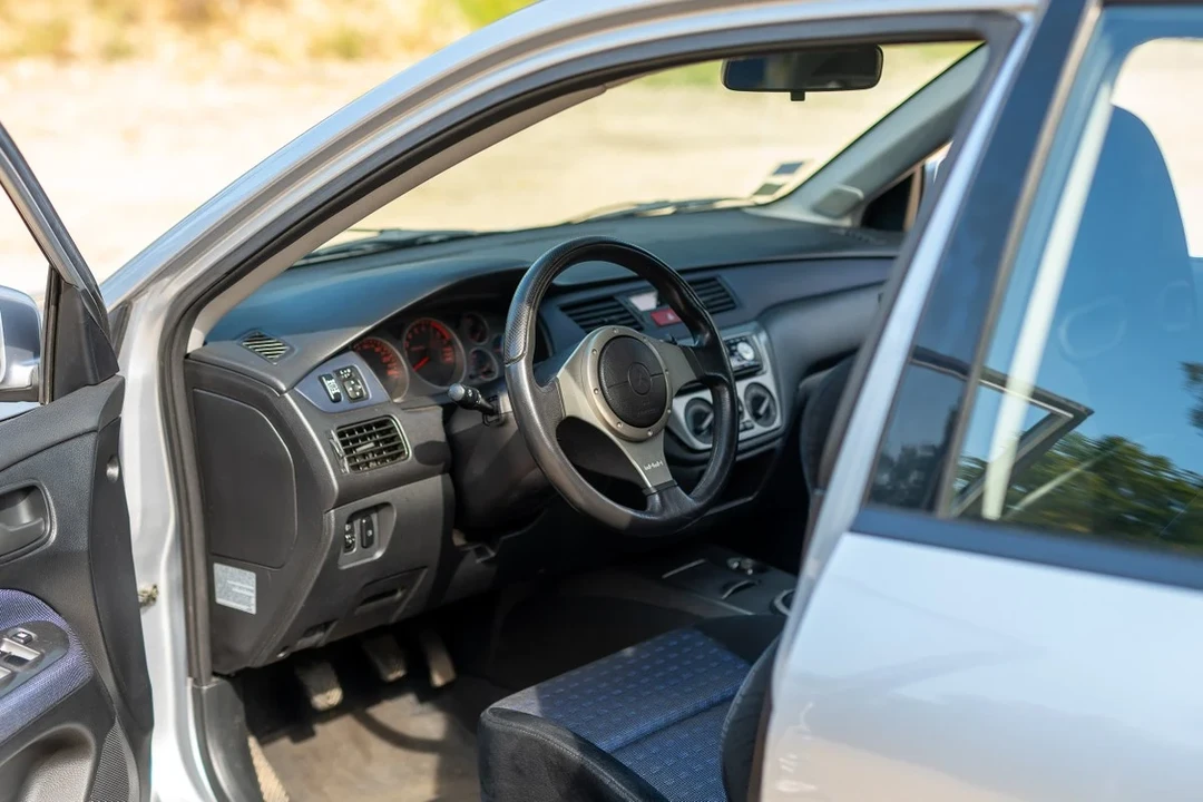 2004 Mitsubishi Lancer Evolution VIII 7th Gen - Image 22 of 31
