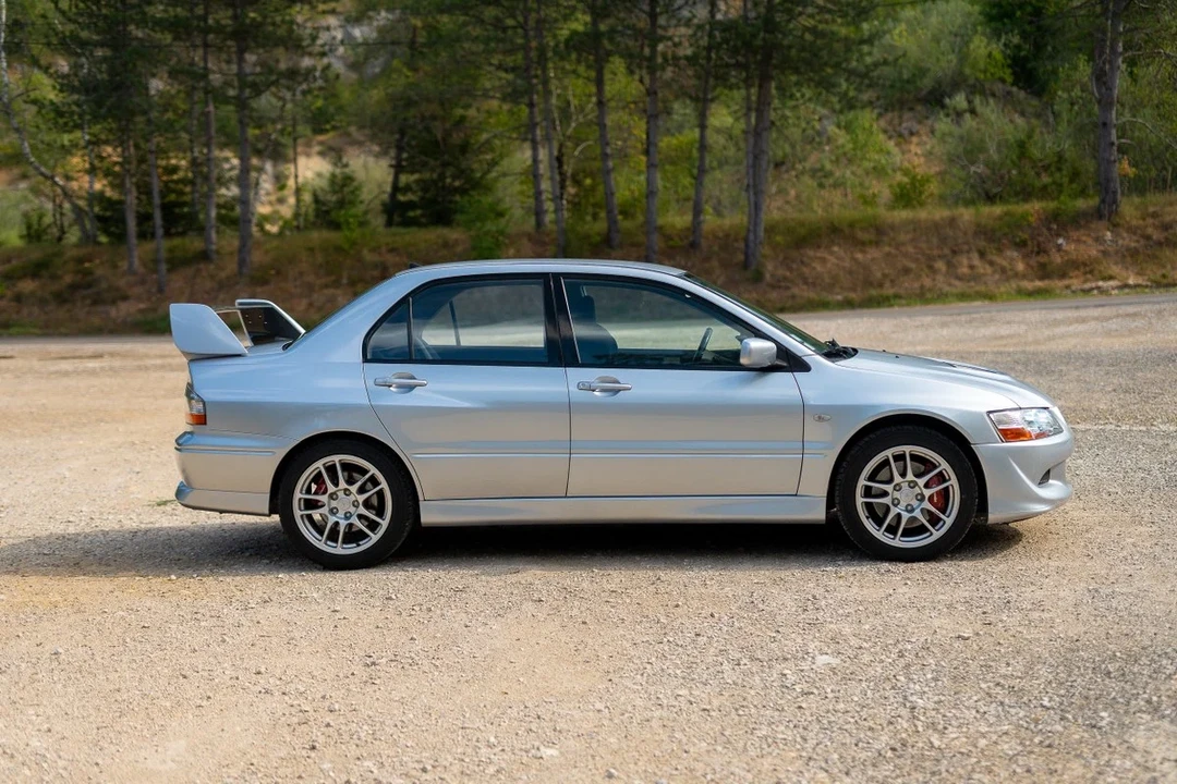 2004 Mitsubishi Lancer Evolution VIII 7th Gen - Image 5 of 31