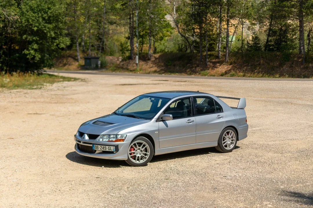 2004 Mitsubishi Lancer Evolution VIII 7th Gen - Image 11 of 31