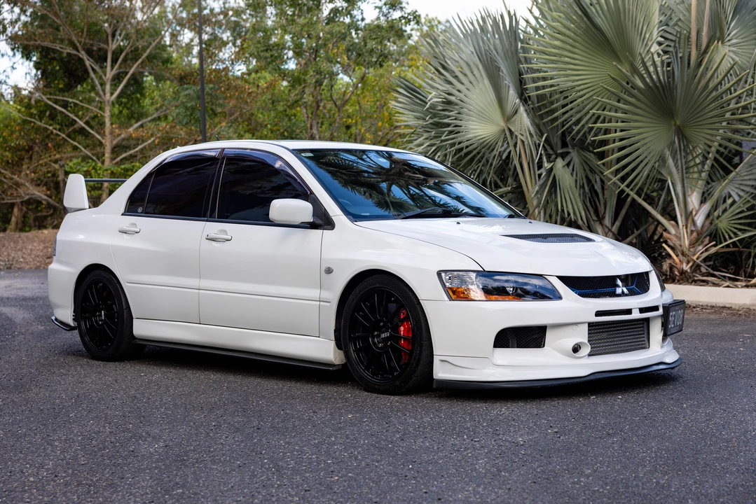 2004 Mitsubishi Lancer Evolution VIII 7th Gen - Image 3 of 31