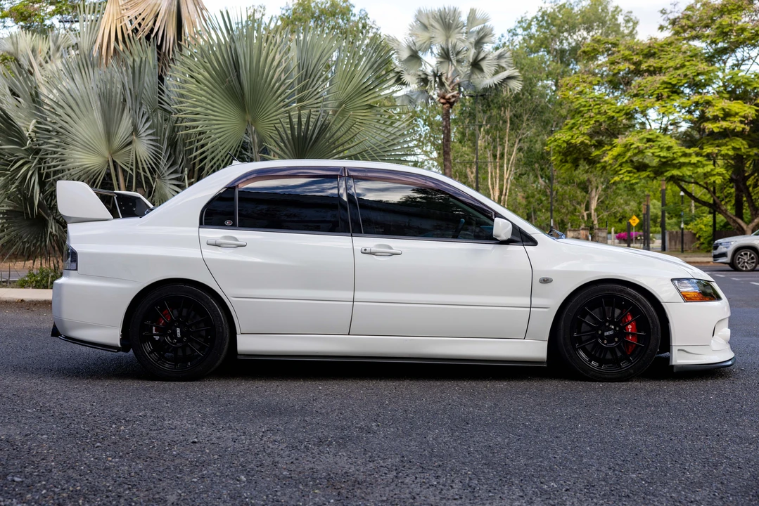 2004 Mitsubishi Lancer Evolution VIII 7th Gen - Image 4 of 31