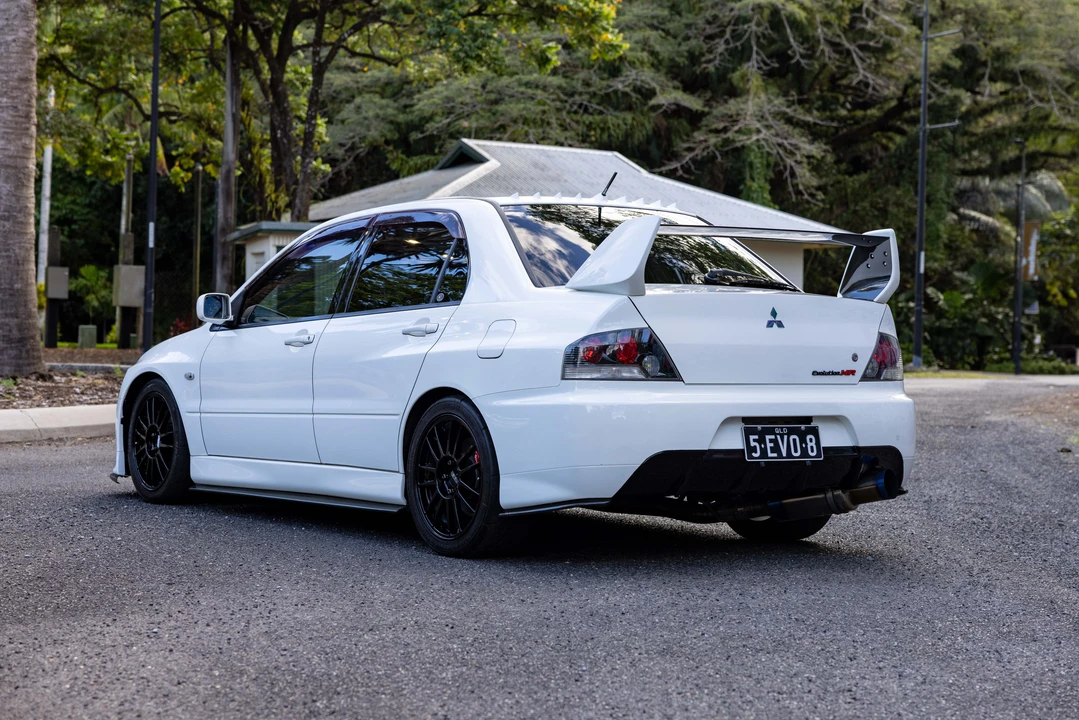 2004 Mitsubishi Lancer Evolution VIII 7th Gen - Image 7 of 31