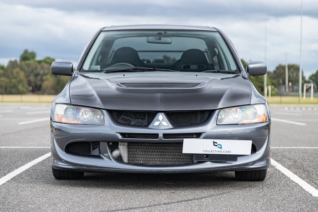 2004 Mitsubishi Lancer Evolution VIII 7th Gen - Image 2 of 31