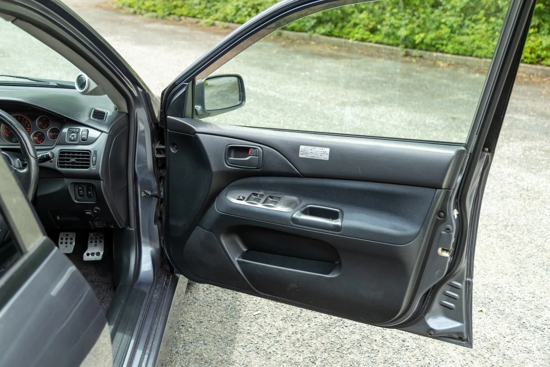 2004 Mitsubishi Lancer Evolution VIII 7th Gen - Image 20 of 31