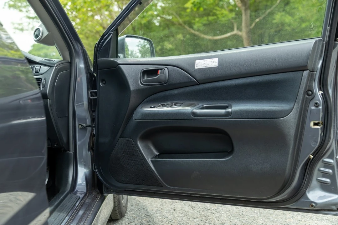 2004 Mitsubishi Lancer Evolution VIII 7th Gen - Image 21 of 31