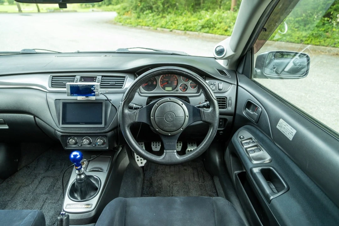 2004 Mitsubishi Lancer Evolution VIII 7th Gen - Image 4 of 31