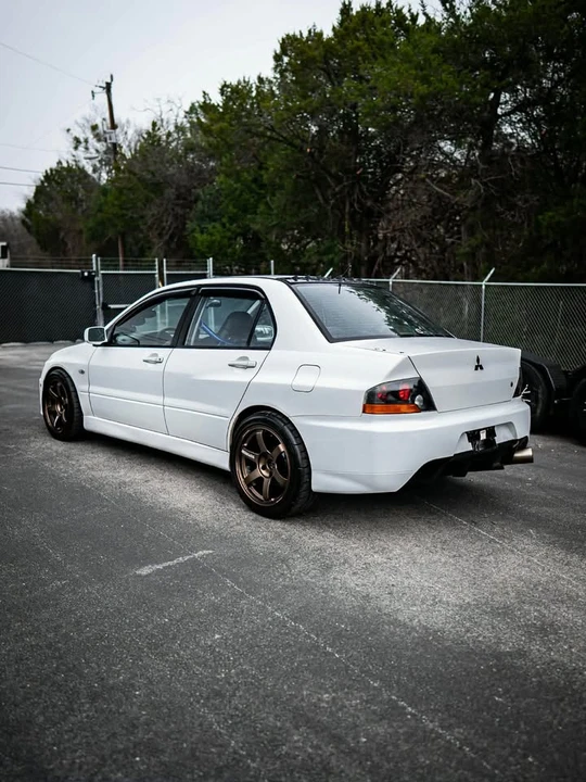 2004 Mitsubishi Lancer Evolution VIII 7th Gen - Image 4 of 16