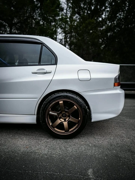 2004 Mitsubishi Lancer Evolution VIII 7th Gen - Image 8 of 16