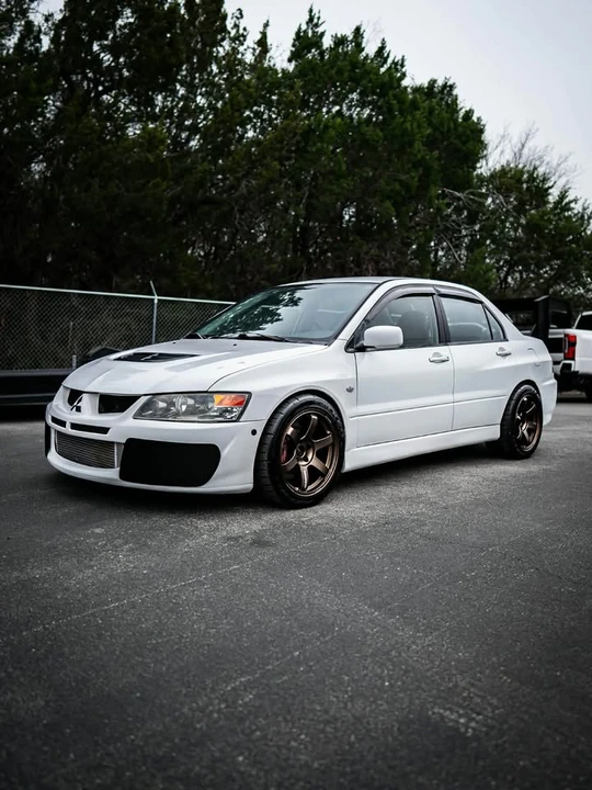 2004 Mitsubishi Lancer Evolution VIII 7th Gen - Image 2 of 16