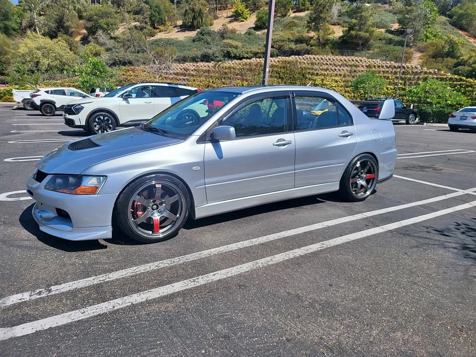 2004 Mitsubishi Lancer Evolution VIII 7th Gen - Image 2 of 10