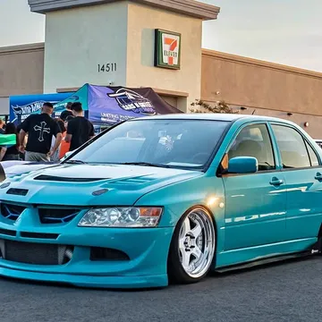 2004 Mitsubishi Lancer Evolution GSR Sedan 4D