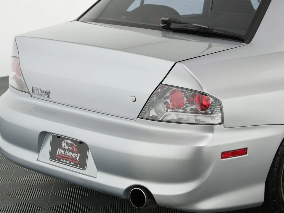 2004 Mitsubishi Lancer Evolution VIII 7th Gen - Image 18 of 31