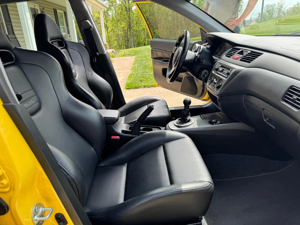2004 Mitsubishi Lancer Evolution VIII 7th Gen - Image 29 of 31