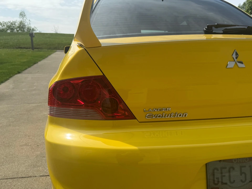 2004 Mitsubishi Lancer Evolution VIII 7th Gen - Image 14 of 31