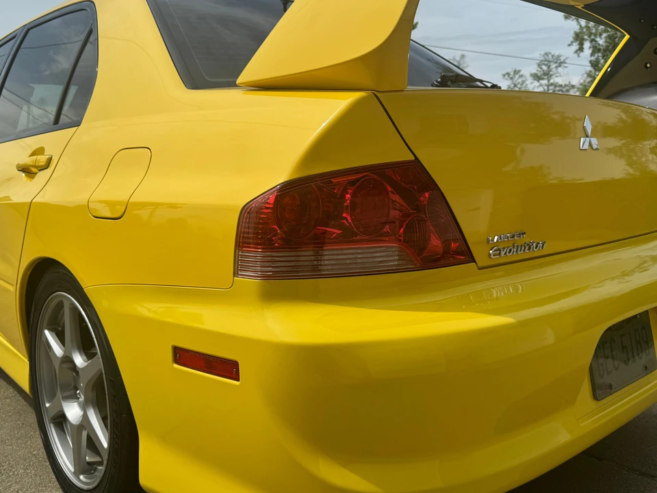 2004 Mitsubishi Lancer Evolution VIII 7th Gen - Image 13 of 31