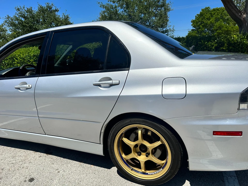 2004 Mitsubishi Lancer Evolution VIII 7th Gen - Image 15 of 31